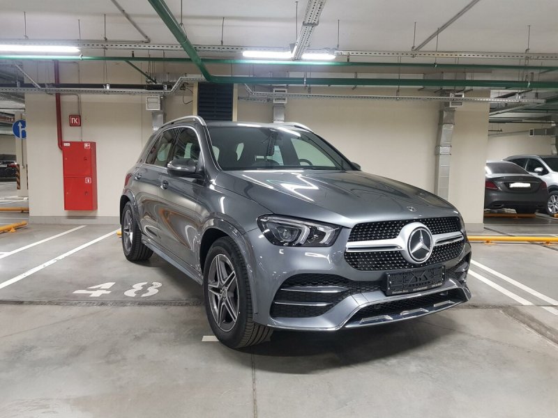 Мерседес-Бенц GLE 300 D