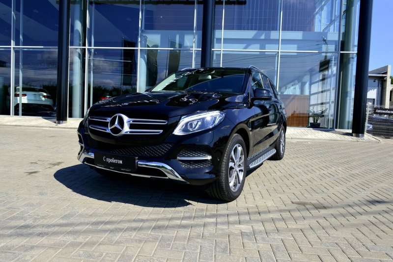 Mercedes-Benz GLE 300d 4 AMG