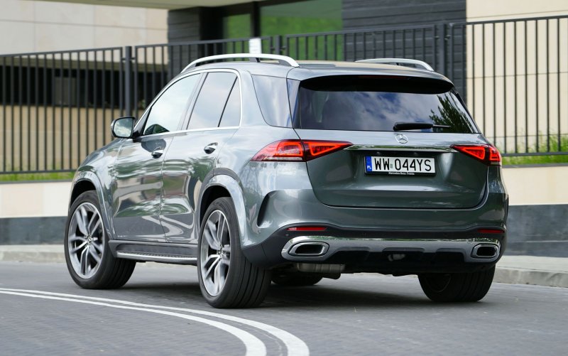 Mercedes GLE 300 D салон