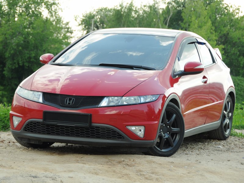 Honda Civic 5d черный
