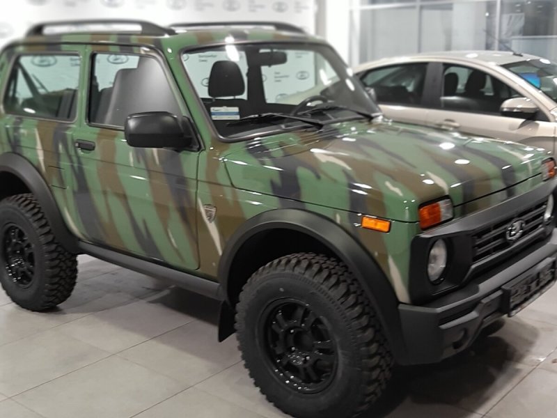 Lada 4x4 Bronto