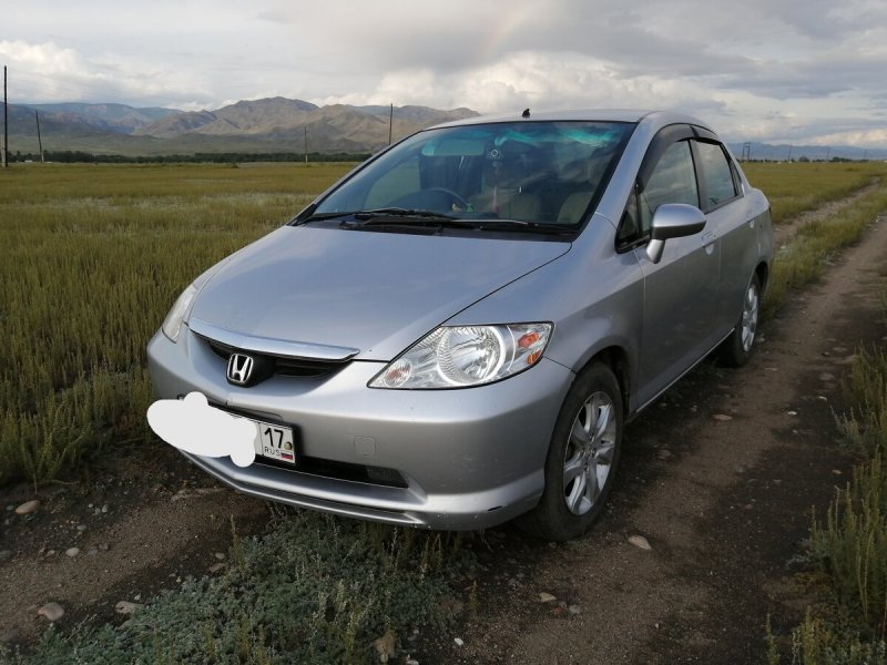 Honda Fit Aria 2002