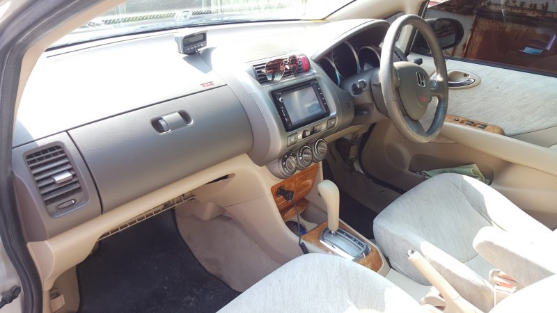 Honda Fit Aria 2003
