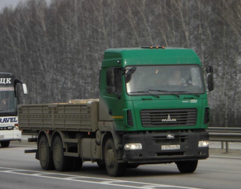Грузовик МАЗ 6312