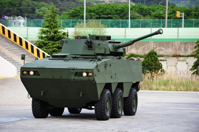 Китайский колесный танк ztl-11