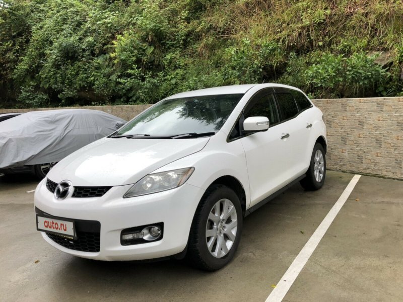 Mazda CX 7 белая