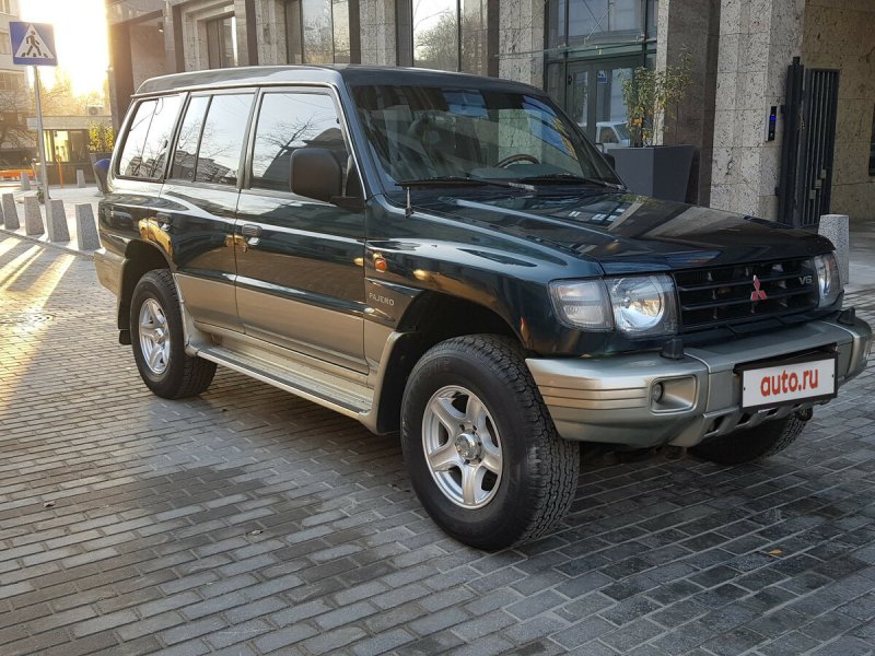 Mitsubishi Pajero 1999 3.5