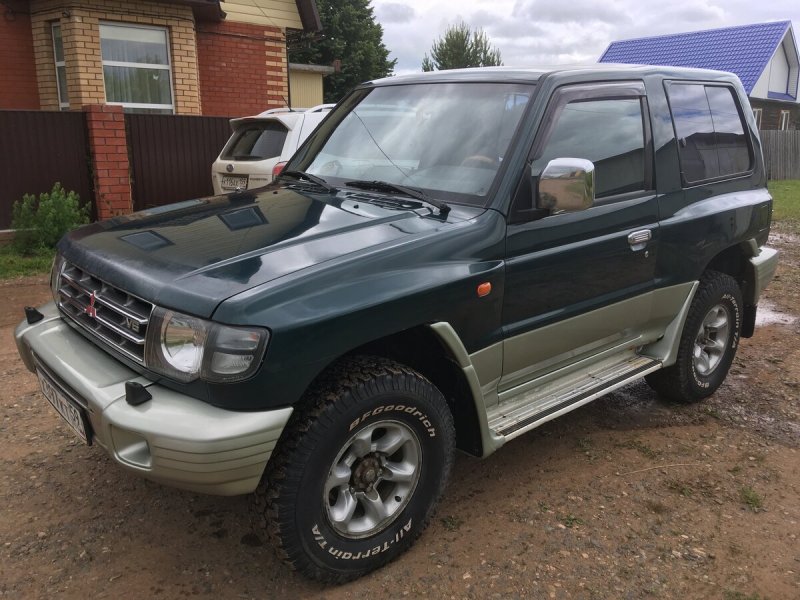 Рестайлинговый Mitsubishi Pajero II