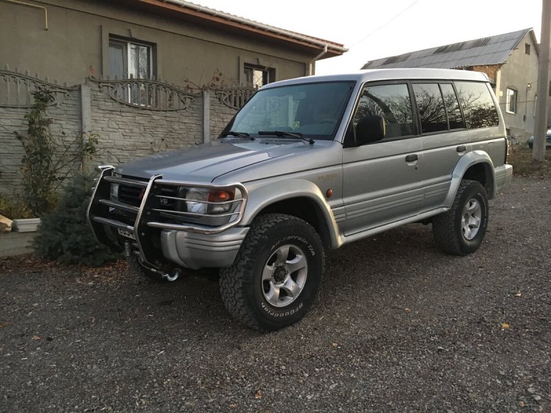 Mitsubishi Pajero II 1998