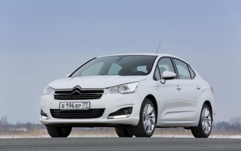Citroen c4 sedan