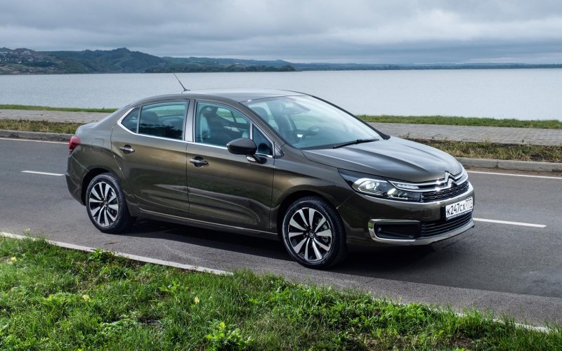 Citroen c4 sedan