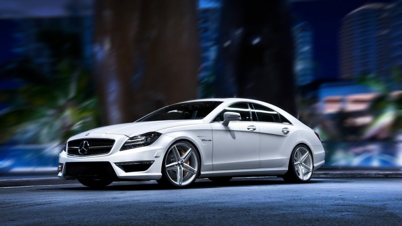 Mercedes Benz CLS 300 AMG