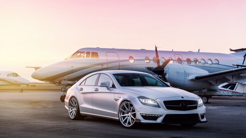 Mercedes Benz CLS 63 AMG