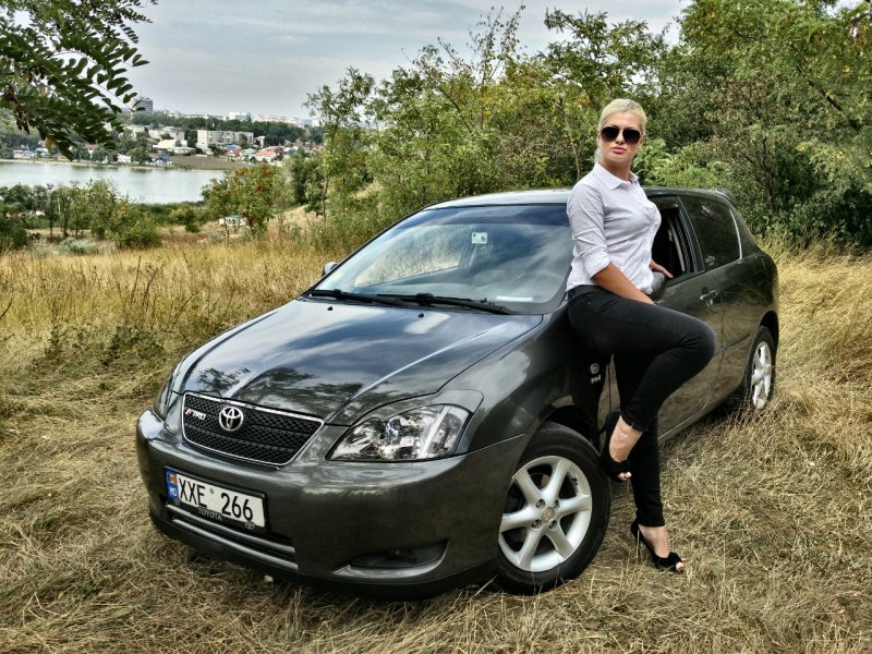 Toyota Corolla с 4 фарами