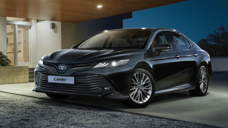 Toyota Camry v70 2017