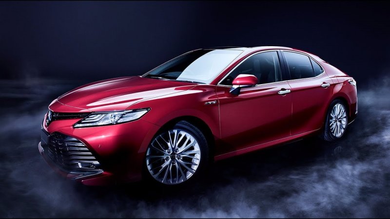 Camry 70 красная