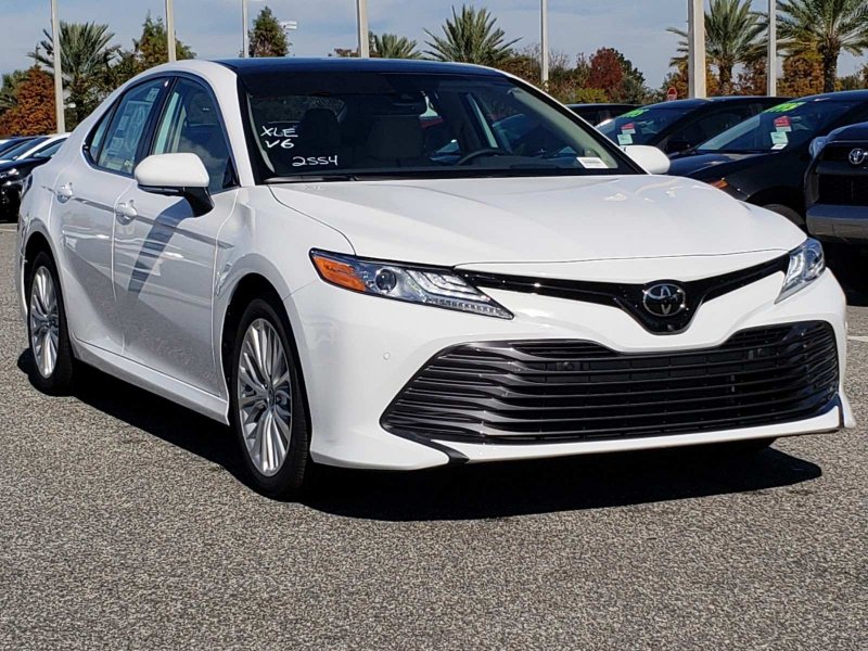 Toyota Камри 2019