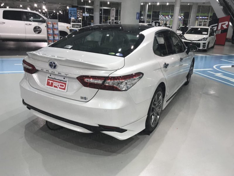 Toyota Camry 2018 TRD
