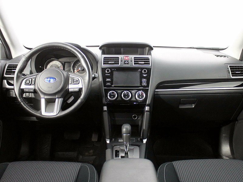 Subaru Forester 4 поколения