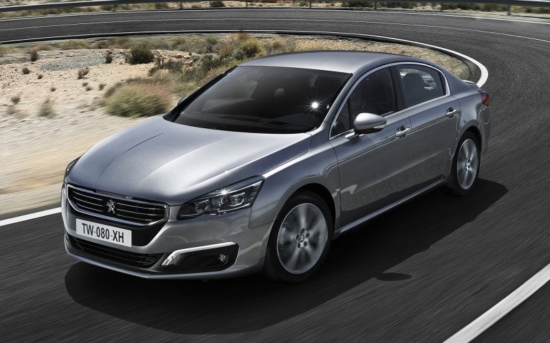 Peugeot 508 седан