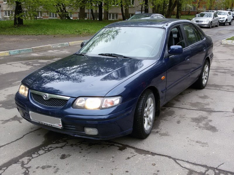 Мазда 626 1998 седан