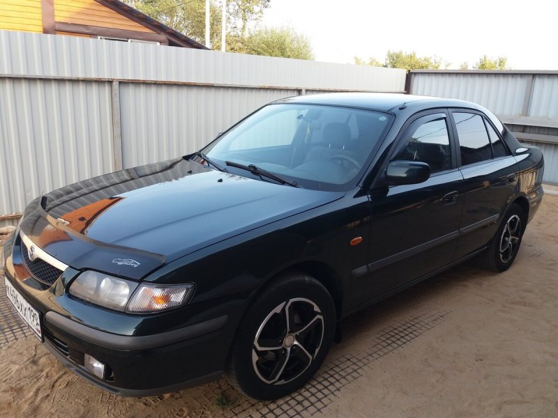 Мазда 626 1998 седан