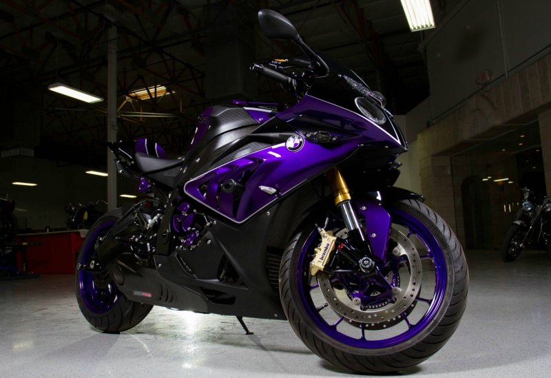 BMW s1000rr фиолетовый