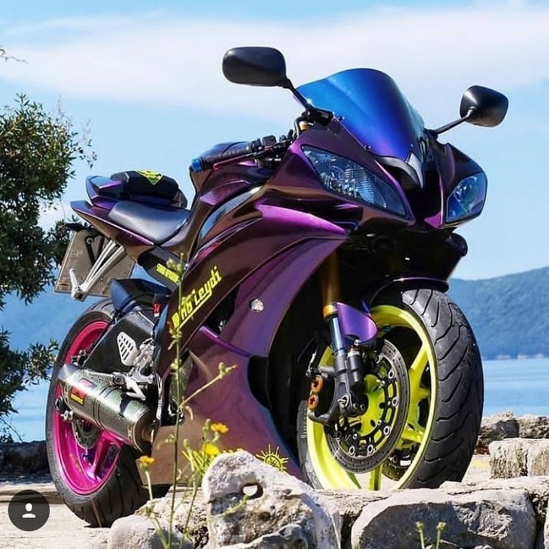 Suzuki GSXR 750 фиолетовый