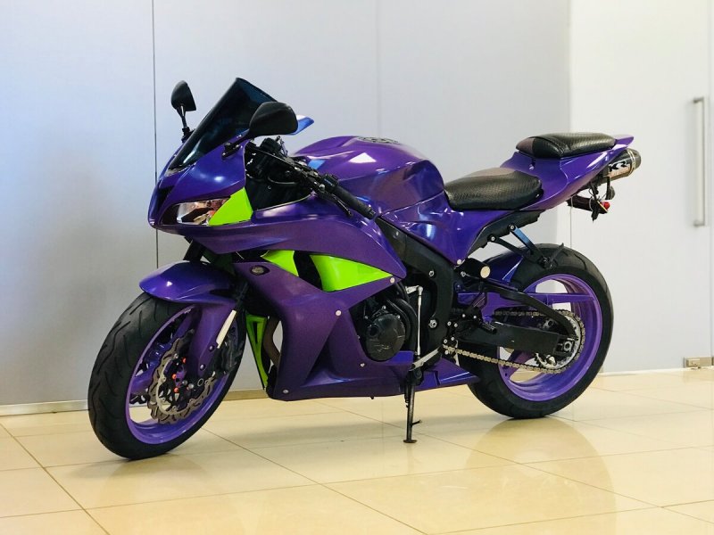 Honda CBR 600 фиолетовый