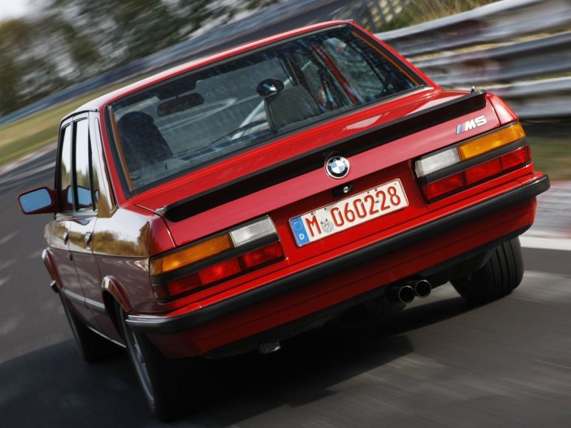 BMW 5 e28