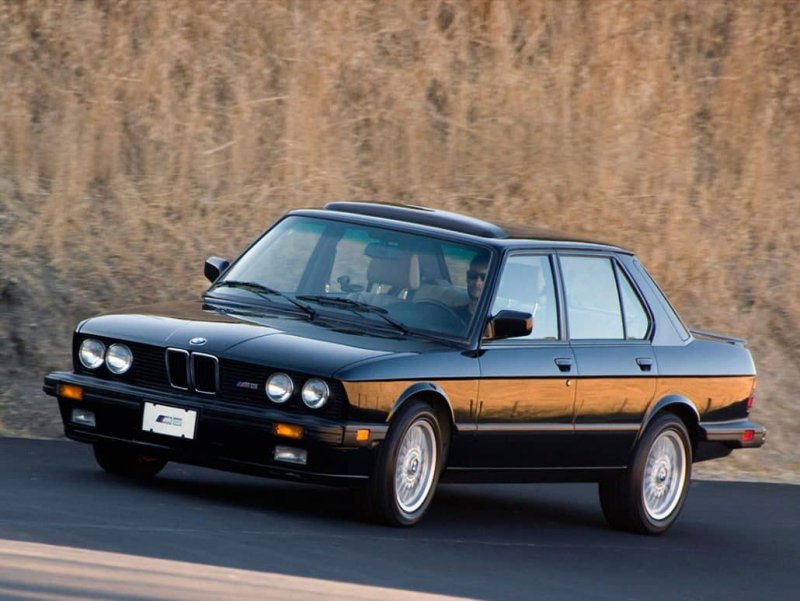 BMW m5 е28