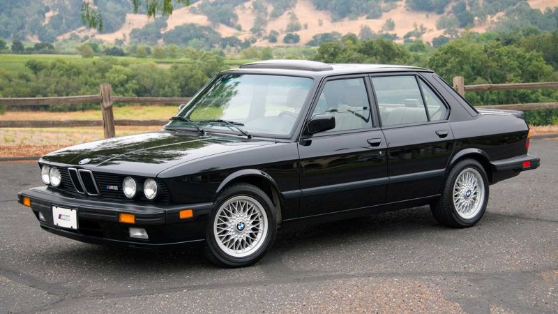 BMW 5 e28