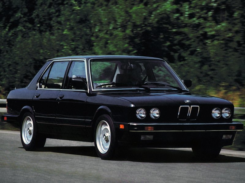 BMW 520 e28