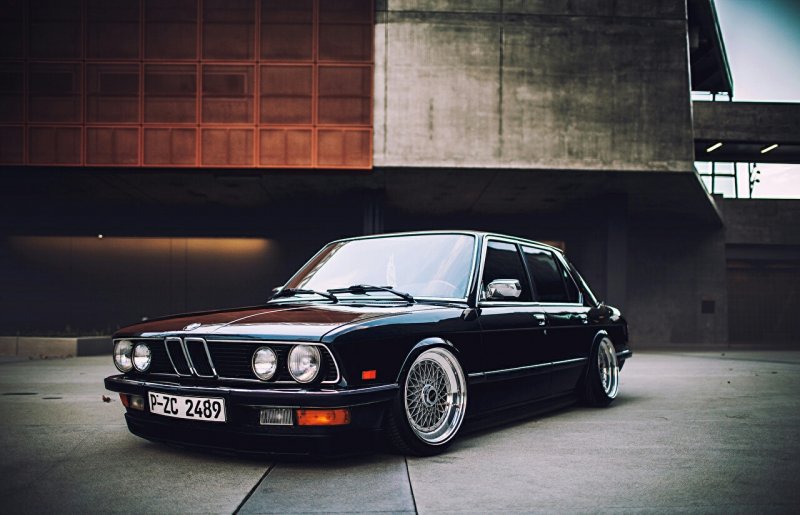 BMW 28
