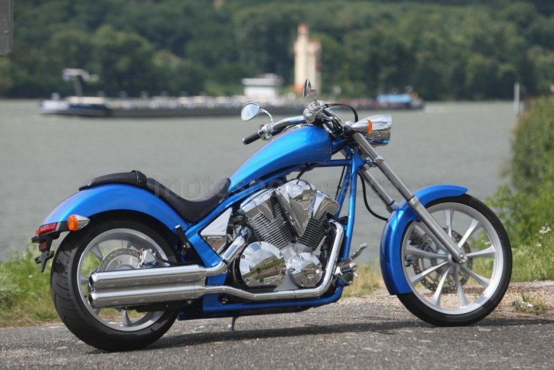 Honda vt1300cx