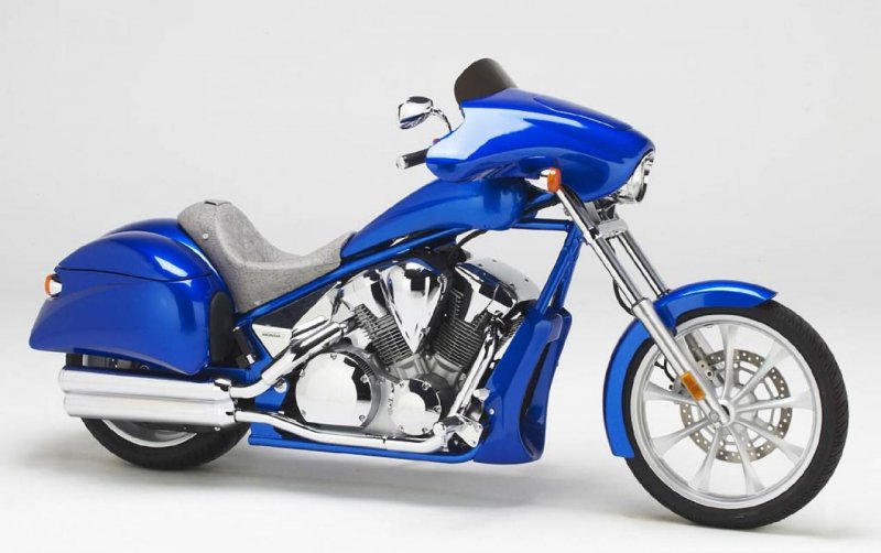 Honda VT 1300 Fury обои