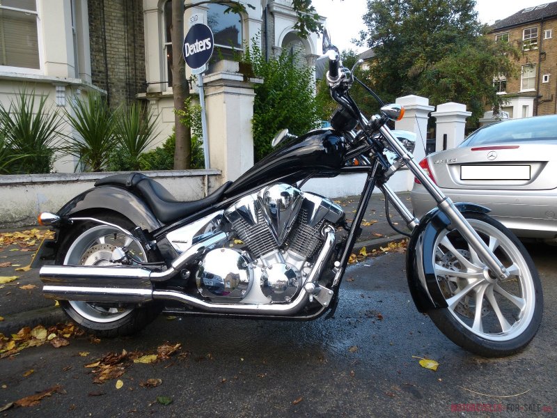 Honda vt1300cx Fury