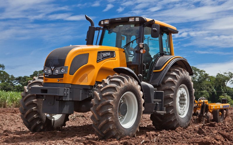 New Holland 7060