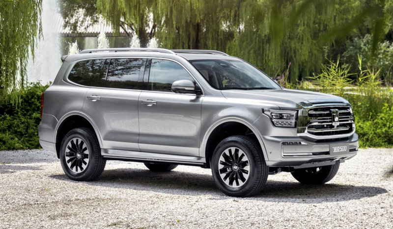 Китайский автомобиль танк 500