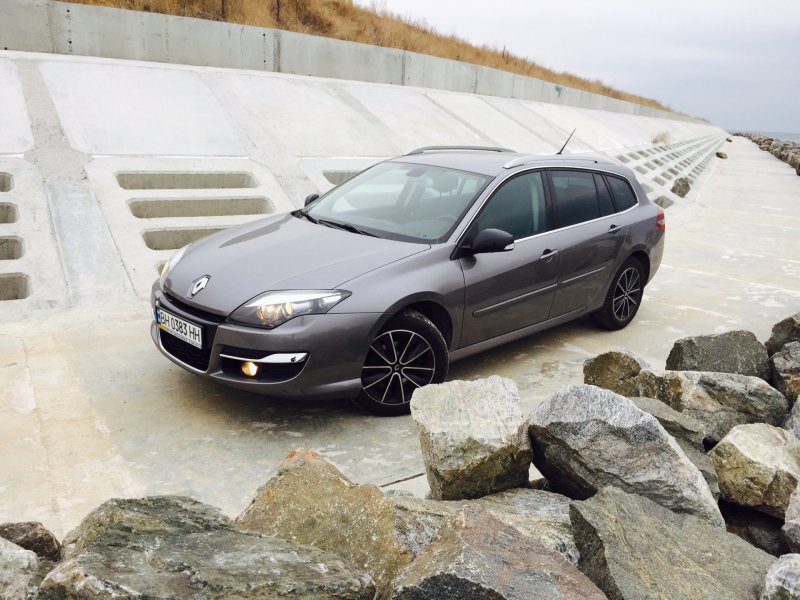Renault Laguna 3 универсал диски r17 штатные