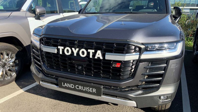 Toyota Land Cruiser gr Sport