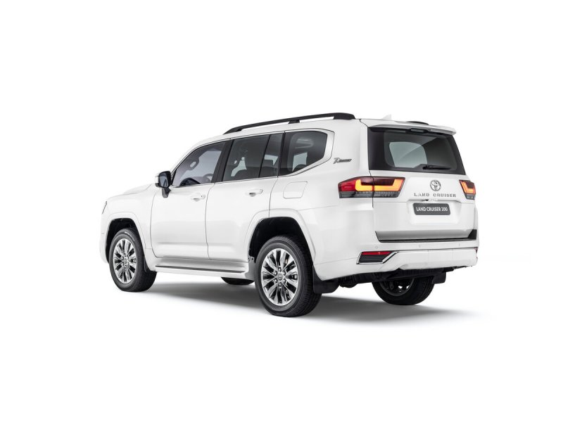 Toyota Land Cruiser 300 gr Sport