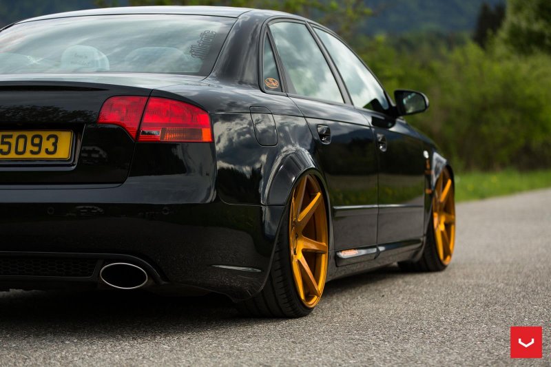 Audi a4 b6 золотые диски