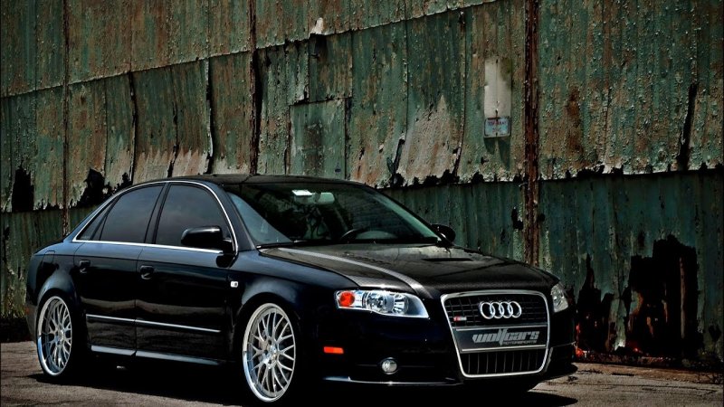Ауди s4 b5 черный