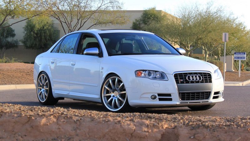 Audi a4 b7 s4