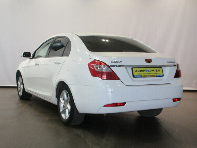 Geely Emgrand ec7 седан