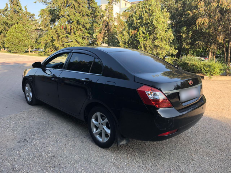 Geely Emgrand ec7 2016