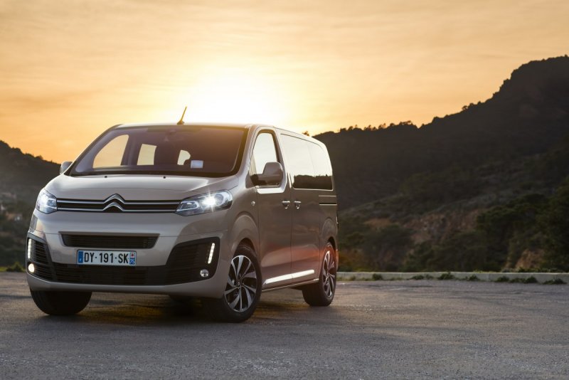 Ситроен Space Tourer 2020