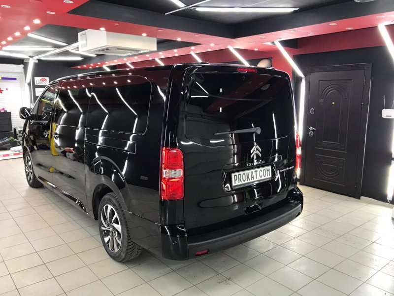Toyota Space Tourer