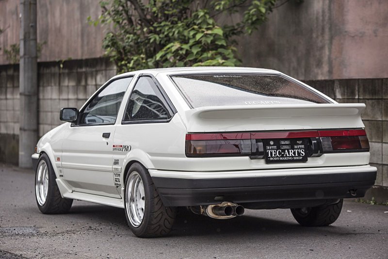 Toyota Sprinter Trueno ae86